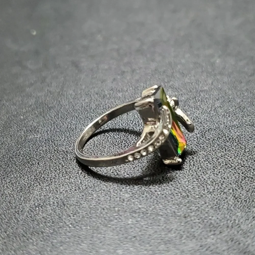 Silver tone rainbow rhinestone ring 7.25
